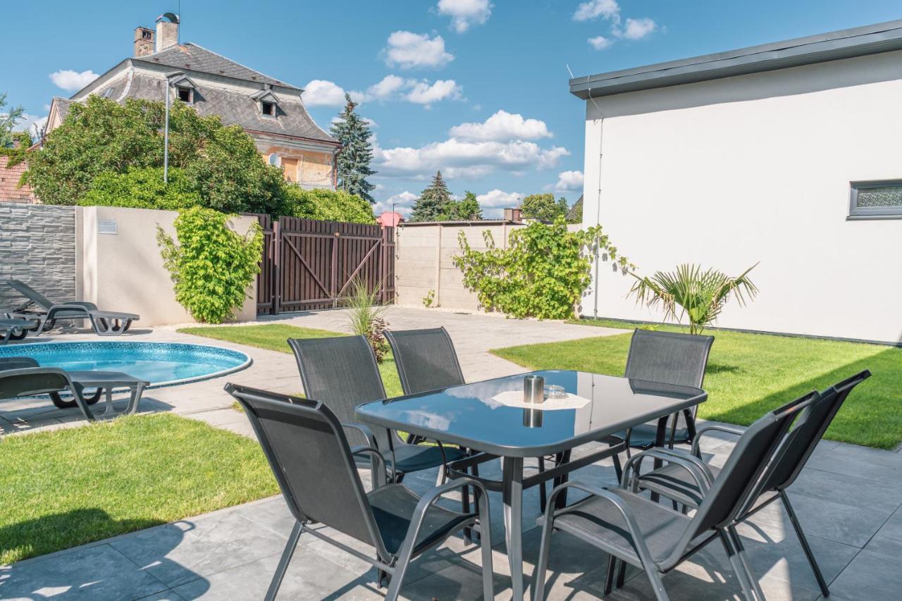 Relax House Mohelnice Villa Exterior photo